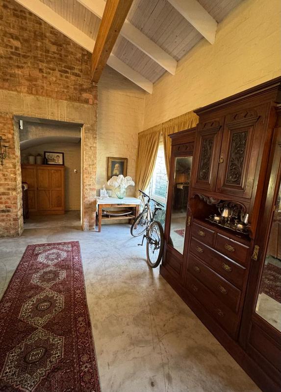 8 Bedroom Property for Sale in Oudtshoorn Western Cape